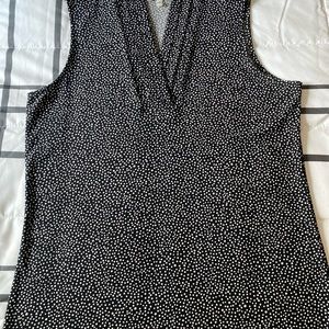 Anne Klein: Black and White Print, Triple Pleat Top-pair it with a black skirt!